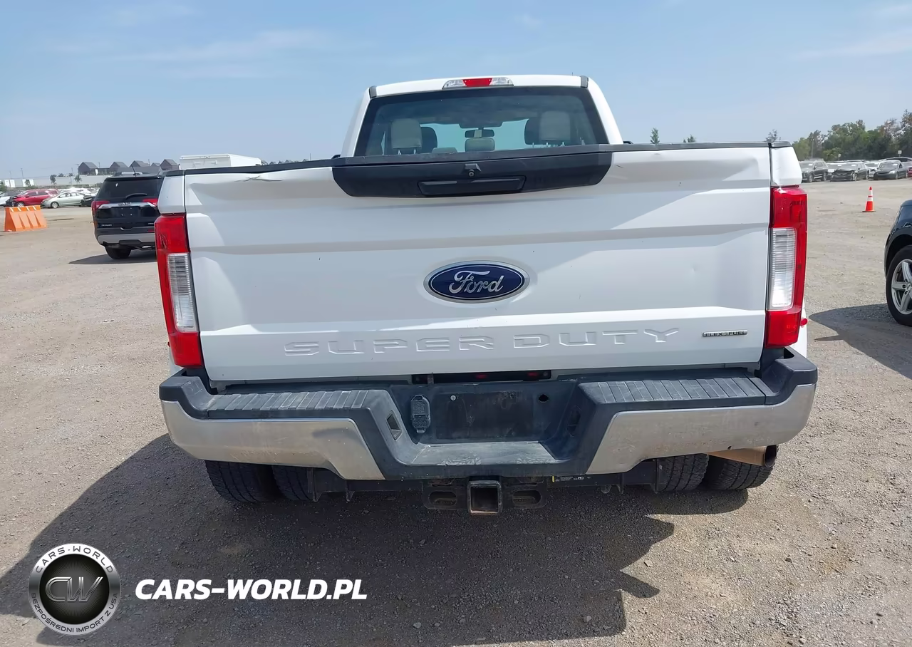 2018 Ford F-350 Xl VIN:1FT8X3D68JEC84142 - 6