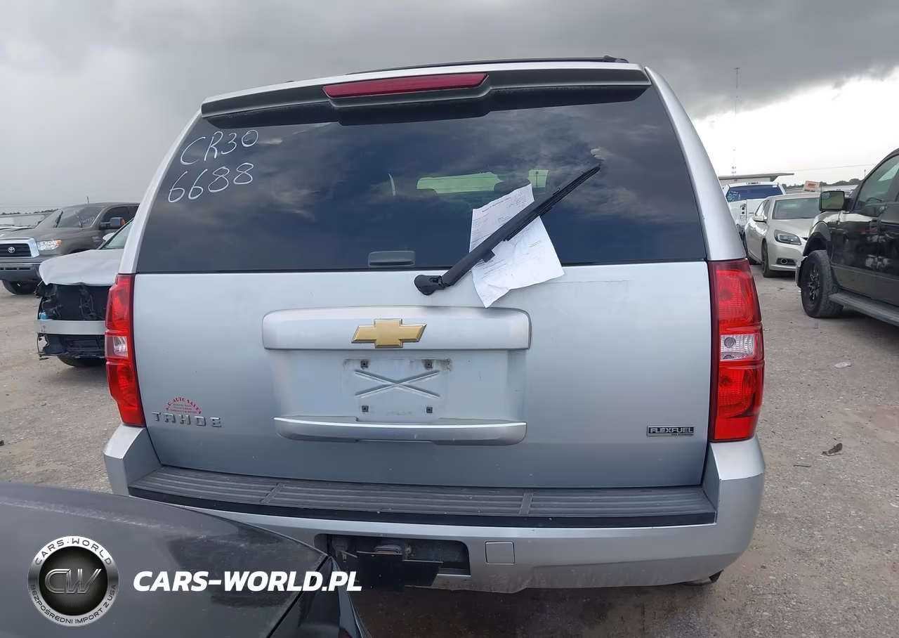 2012 Chevrolet Tahoe Ls VIN:1GNSCAE06CR306688 - 15
