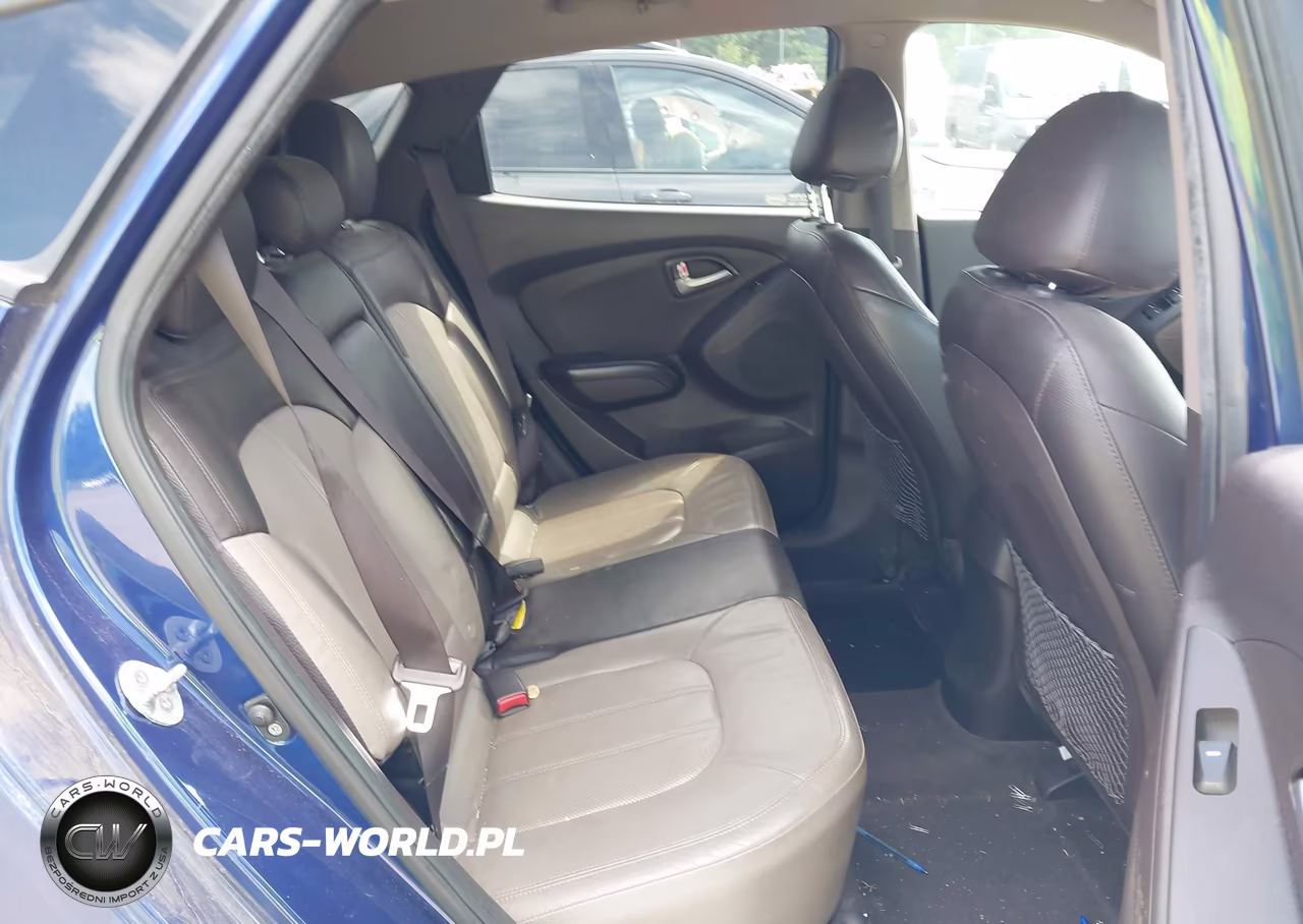 2010 Hyundai Tucson Limited VIN:KM8JU3AC1AU080904 - 8