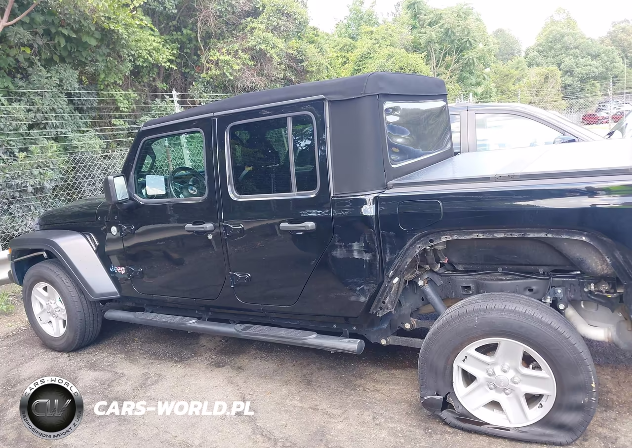2020 Jeep Gladiator Sport S 4X4 VIN:1C6HJTAGXLL126874 - 14