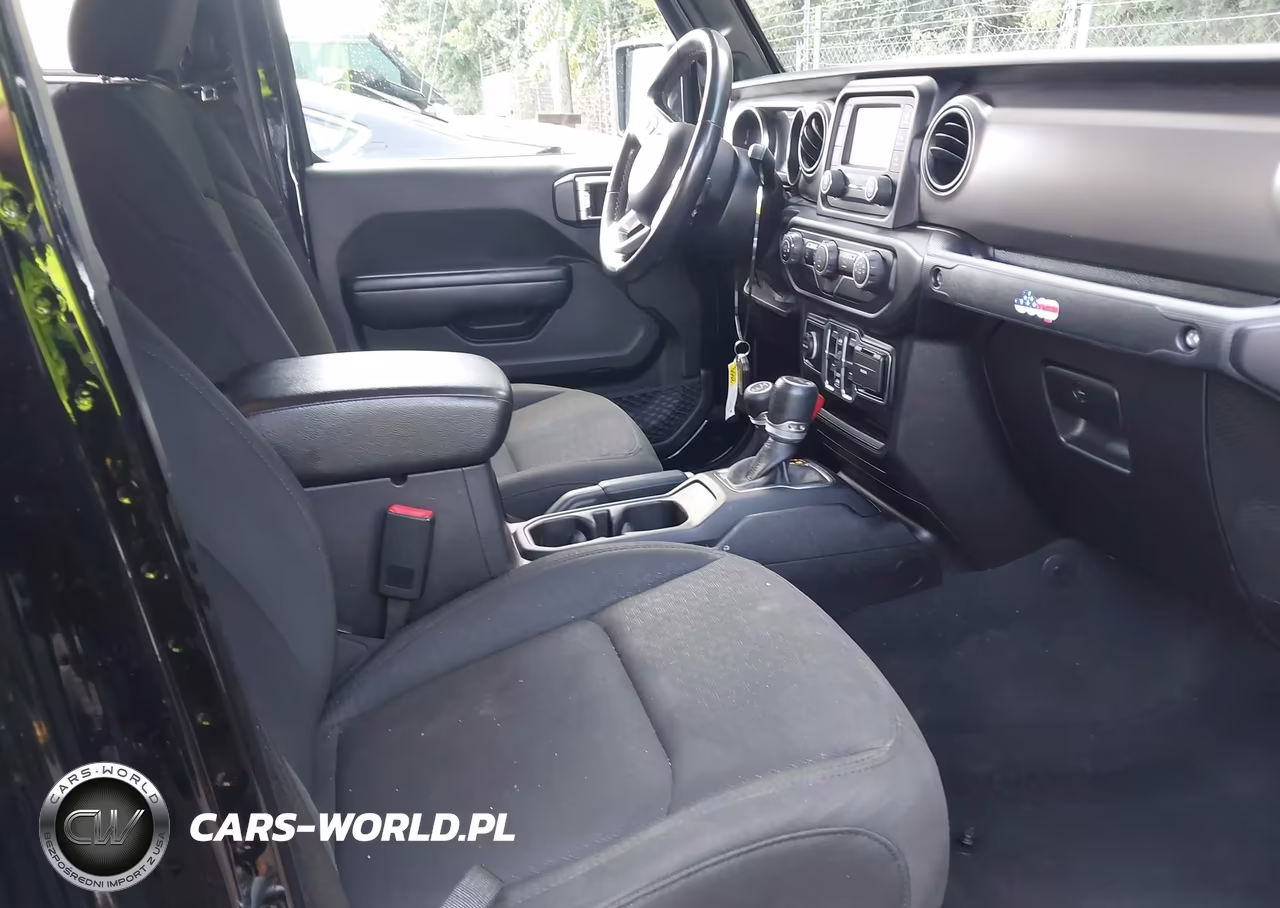 2020 Jeep Gladiator Sport S 4X4 VIN:1C6HJTAGXLL126874 - 5