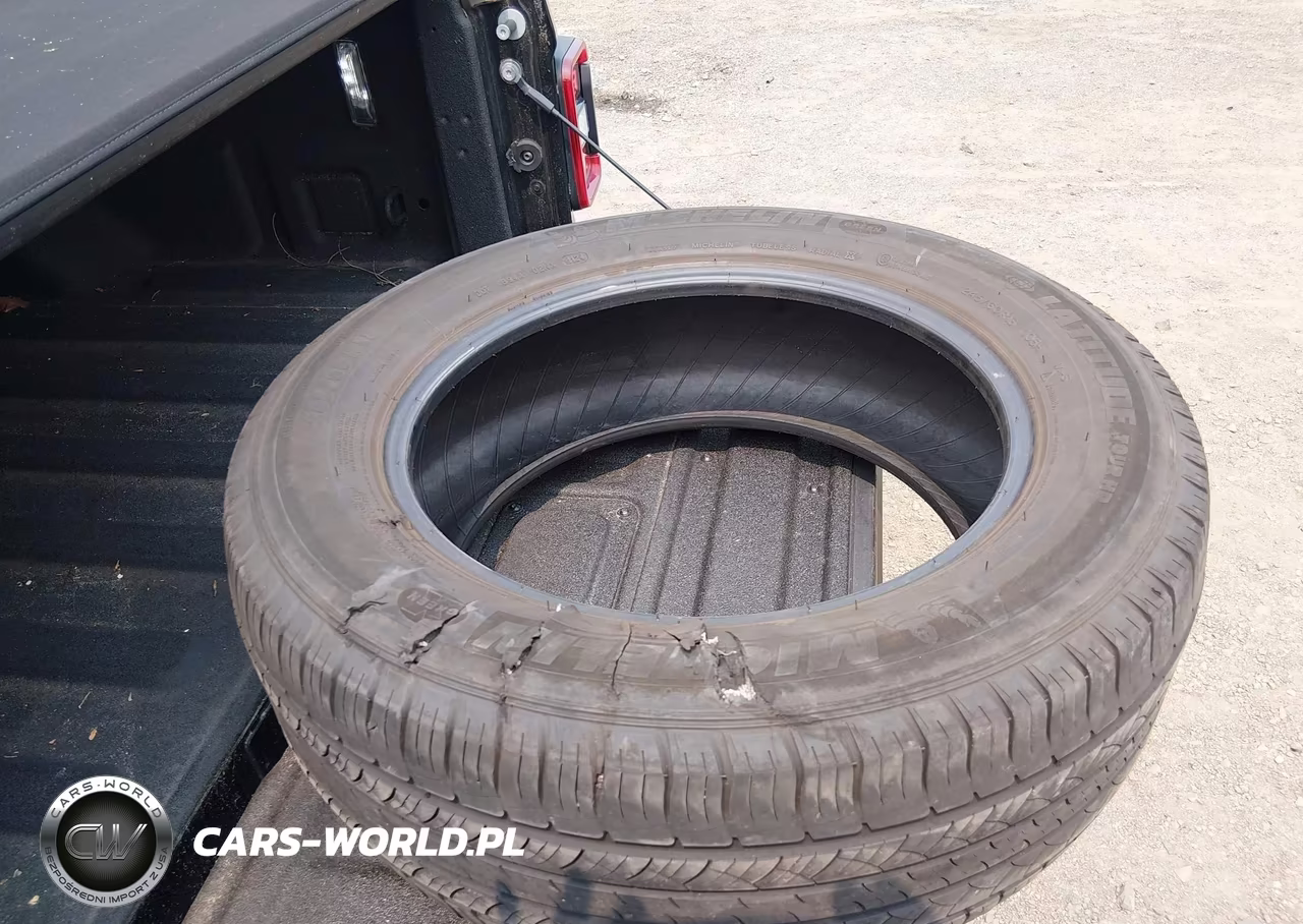 2020 Jeep Gladiator Mojave 4X4 VIN:1C6JJTEG7LL207097 - 12