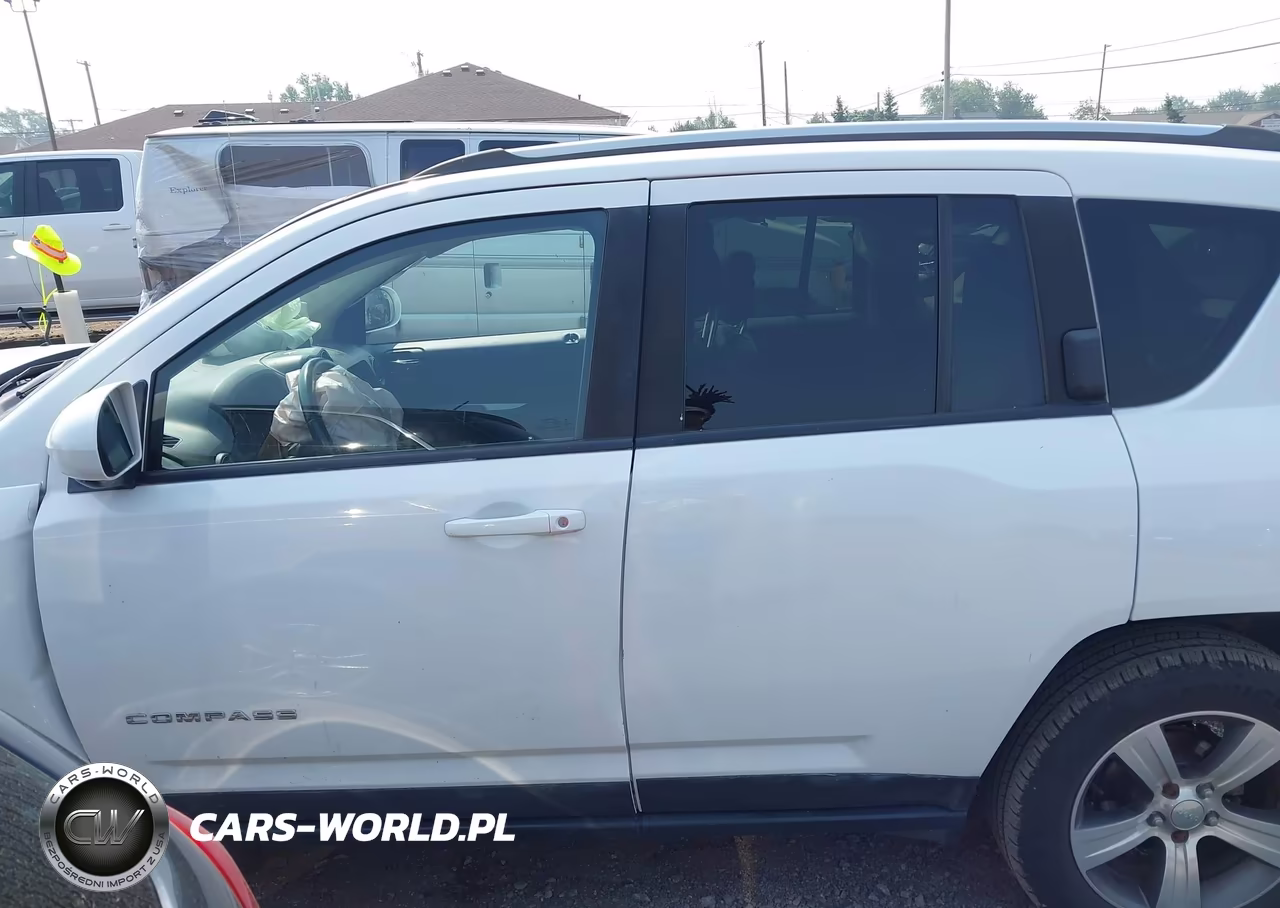2016 Jeep Compass High Altitude Edition VIN:1C4NJDEB6GD773269 - 14