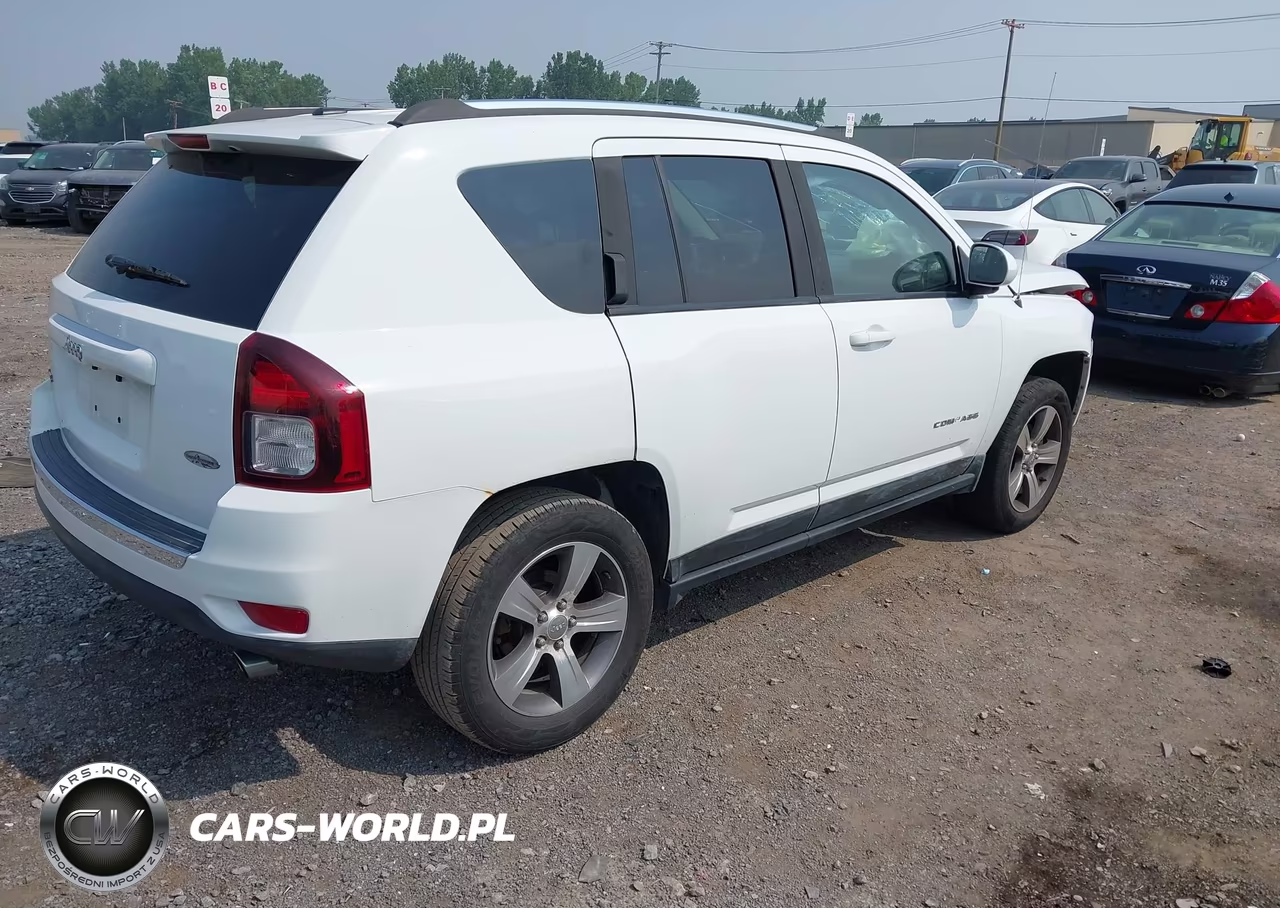 2016 Jeep Compass High Altitude Edition VIN:1C4NJDEB6GD773269 - 4
