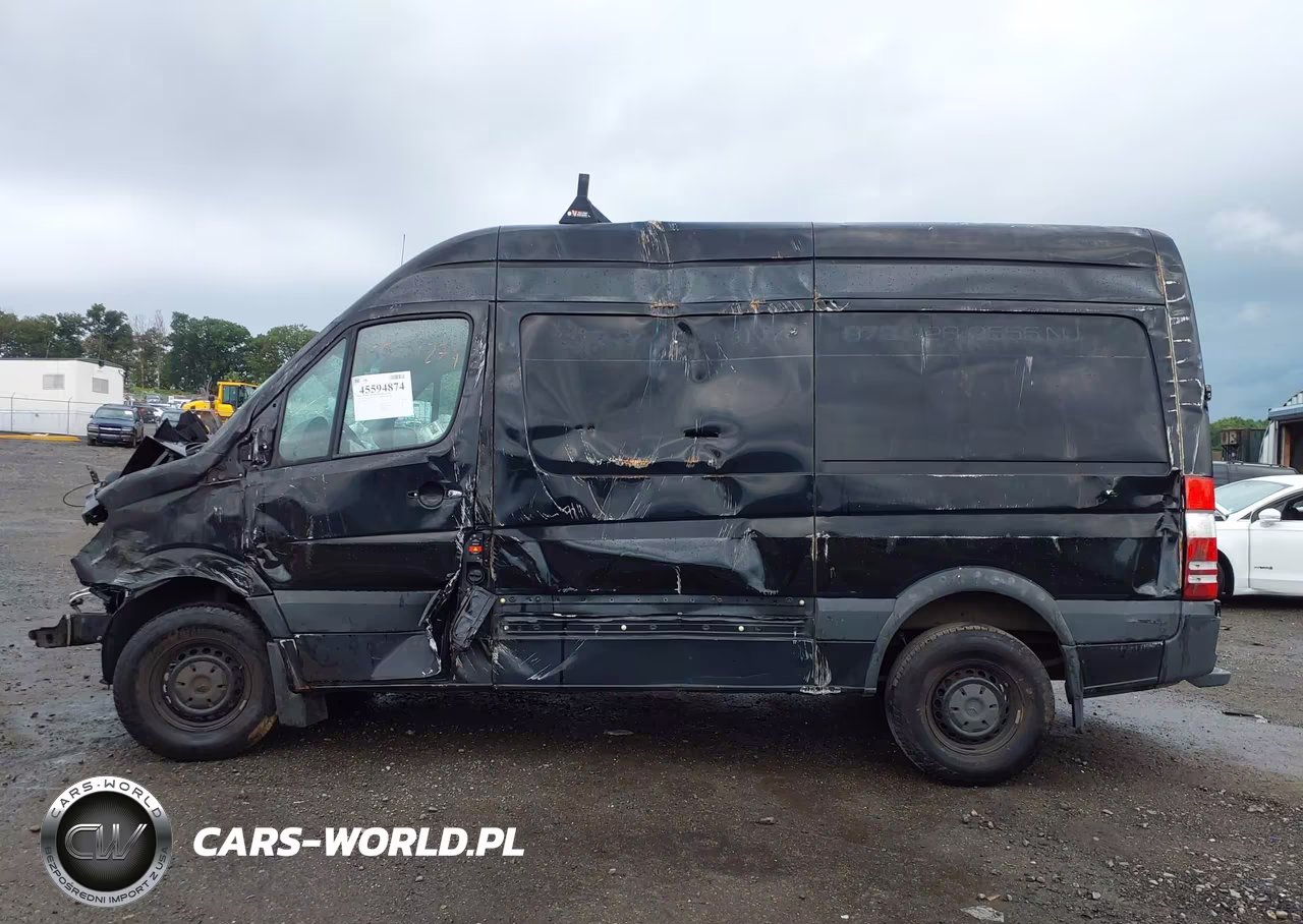 2015 Mercedes-Benz Sprinter 2500 Normal Roof VIN:WD3PE7DC8FP118384 - 14