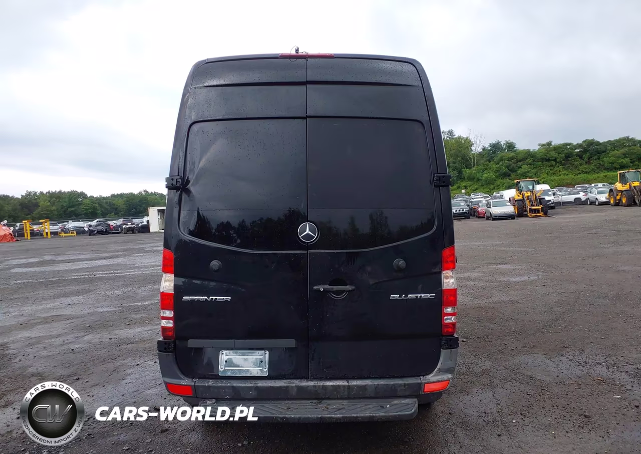 2015 Mercedes-Benz Sprinter 2500 Normal Roof VIN:WD3PE7DC8FP118384 - 16