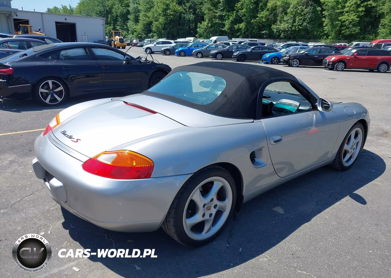2002 Porsche Boxster S VIN:WP0CB29862U661555 - 4