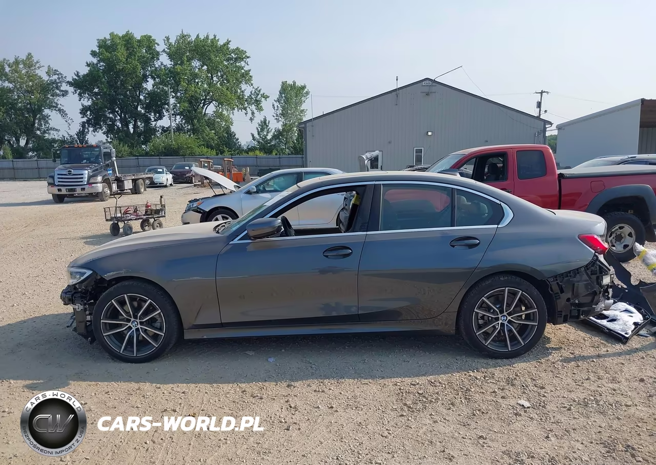 2019 BMW 330I xDrive VIN:3MW5R7J50K8B00409 - 15