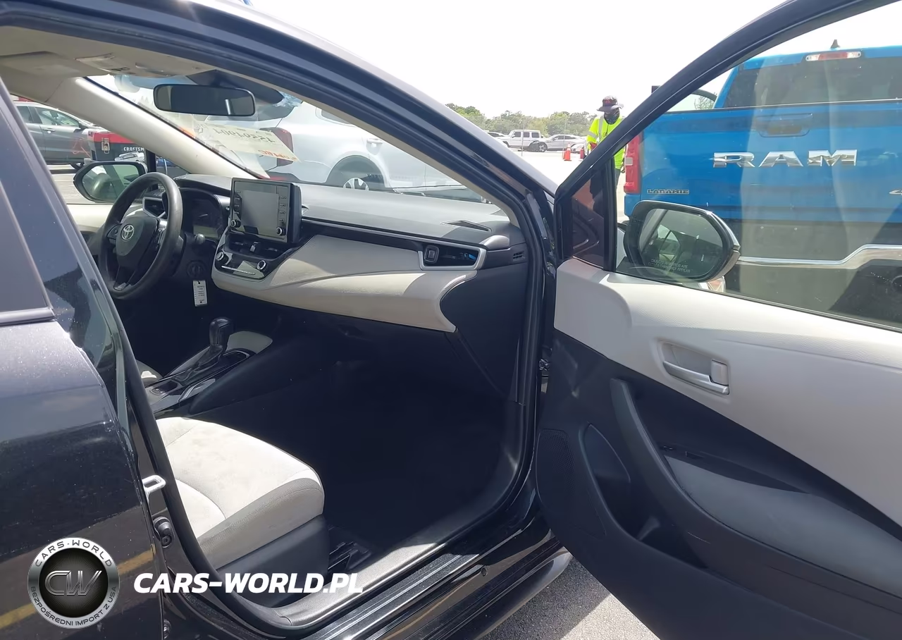2020 Toyota Corolla L VIN:JTDDPRAE9LJ087875 - 5