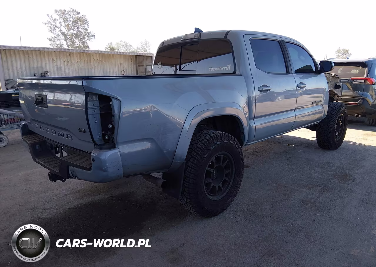 2019 Toyota Tacoma Trd Sport VIN:3TMAZ5CN0KM097019 - 4