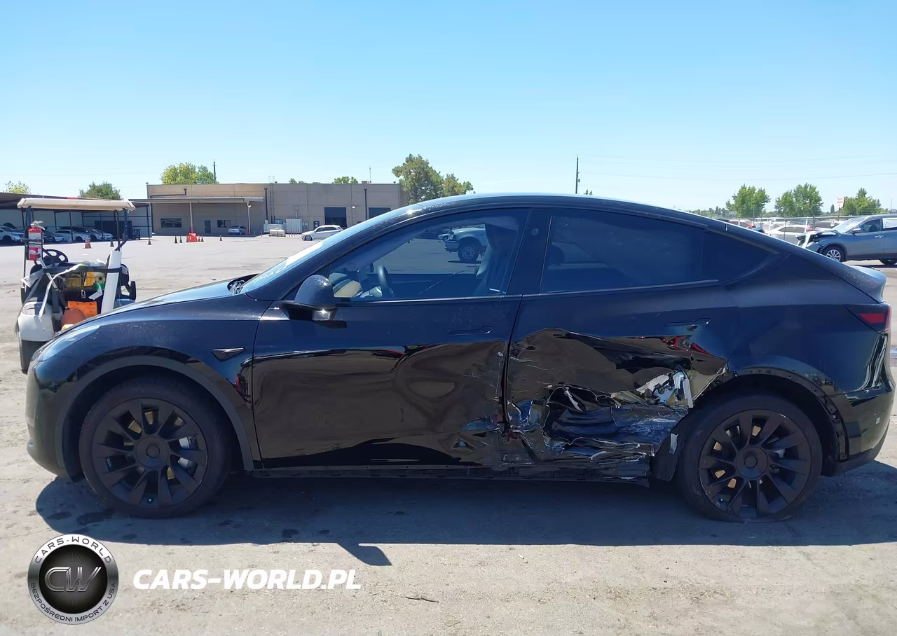 2023 Tesla Model Y Awd-Long Range Dual Motor All-Wheel Drive VIN:7SAYGDEE9PA152977 - 14
