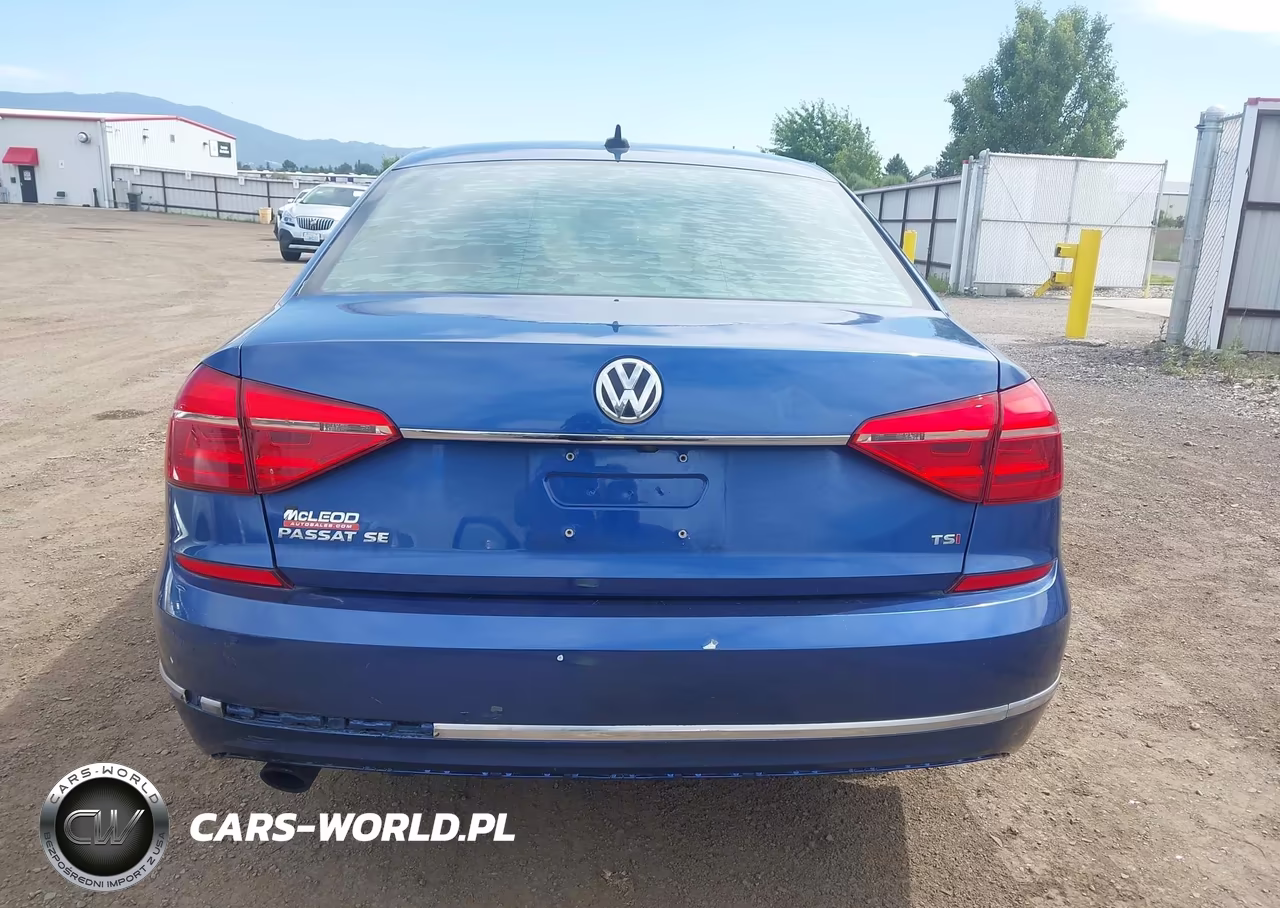 2016 Volkswagen Passat 1.8T Se VIN:1VWBT7A3XGC008985 - 16