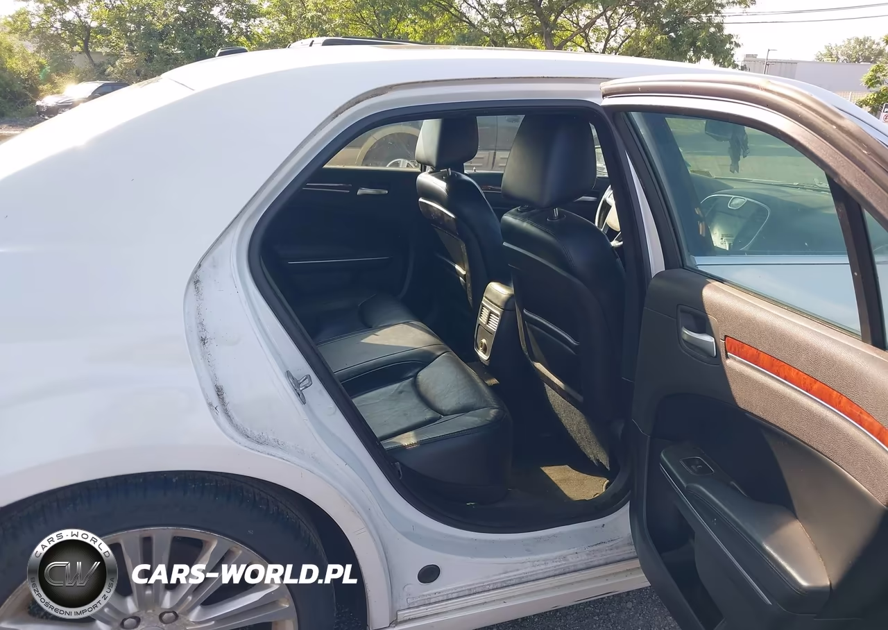 2012 Chrysler 300 Limited VIN:2C3CCACG0CH176067 - 8