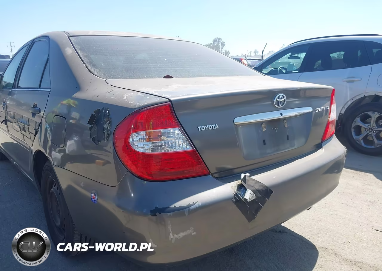 2003 Toyota Camry Le VIN:4T1BE32K93U775142 - 12