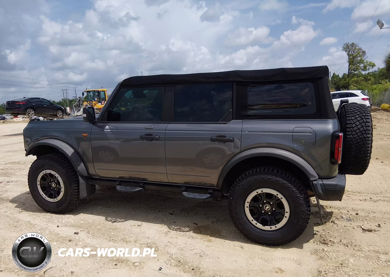 2022 Ford Bronco Badlands VIN:1FMEE5DP9NLB56695 - 15