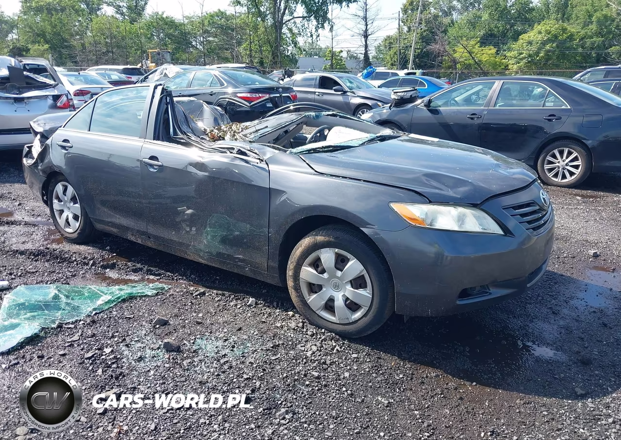2009 Toyota Camry Le VIN:4T1BE46K49U331899 - 1