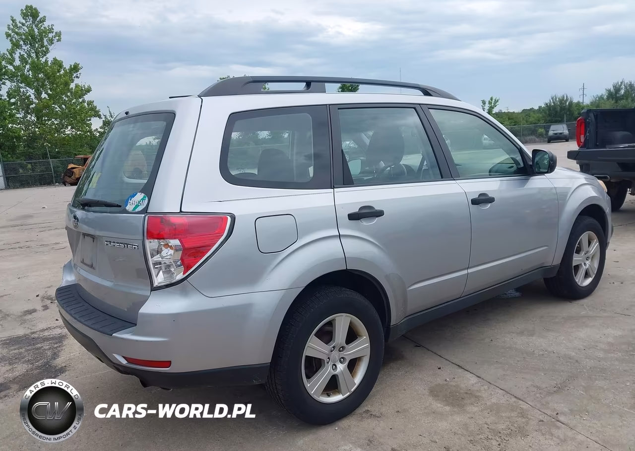 2012 Subaru Forester 2.5X VIN:JF2SHBBC4CH457521 - 4