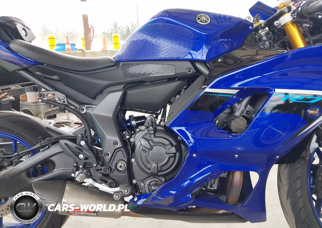 2025 Yamaha Yzfr7 VIN:JYARM38E0SA019542 - 8