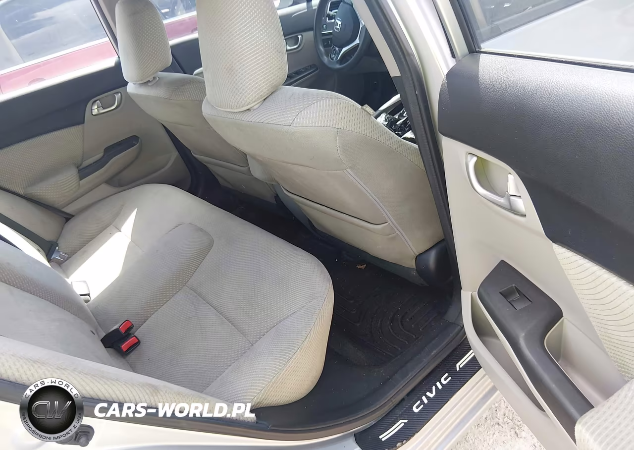 2013 Honda Civic Hybrid VIN:19XFB4F20DE000825 - 8