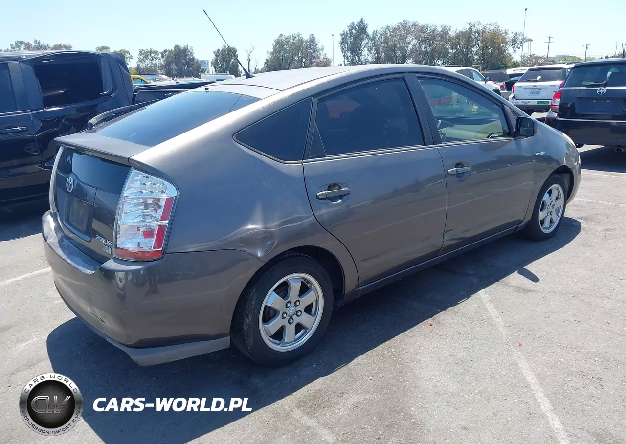 2008 Toyota Prius VIN:JTDKB20UX83370139 - 4