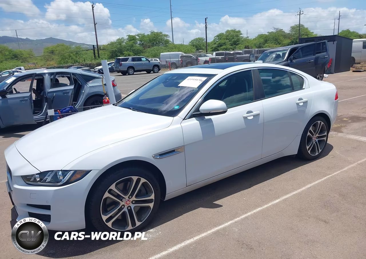 2017 Jaguar Xe 35T Premium VIN:SAJAJ4BV0HA963750 - 2