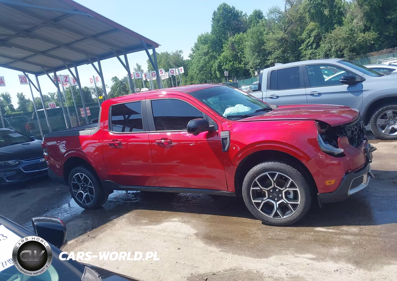 2025 Ford Maverick Lariat VIN:3FTTW8S31SRA40513 - 13