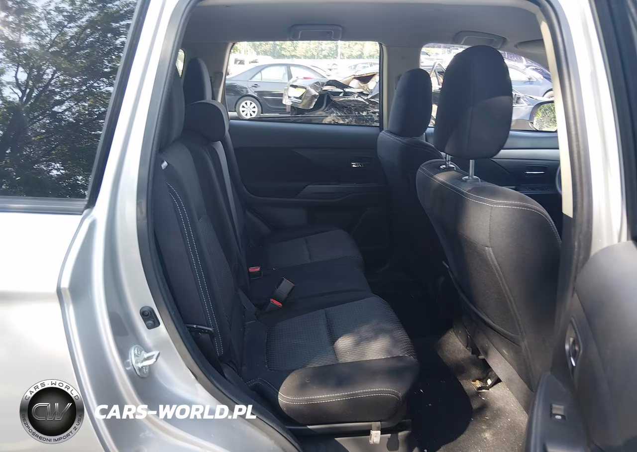 2018 Mitsubishi Outlander Es-Le-Se-Sel VIN:JA4AZ3A31JZ070912 - 8