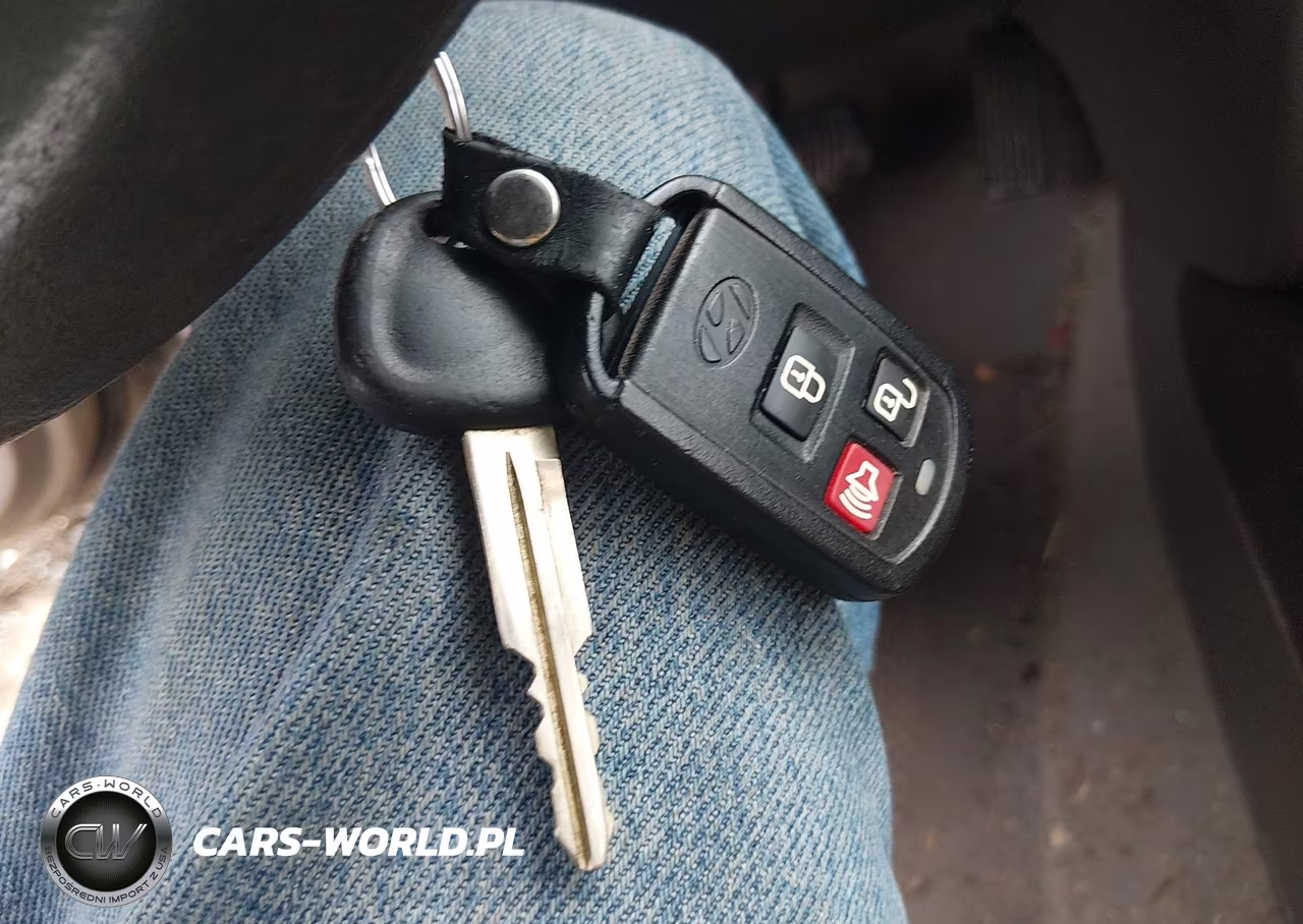 2006 Hyundai Elantra Gls-Limited VIN:KMHDN46D46U373768 - 11