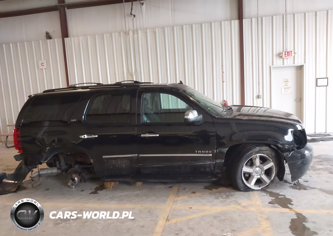 2013 Chevrolet Tahoe Ltz VIN:1GNSKCE03DR344928 - 13