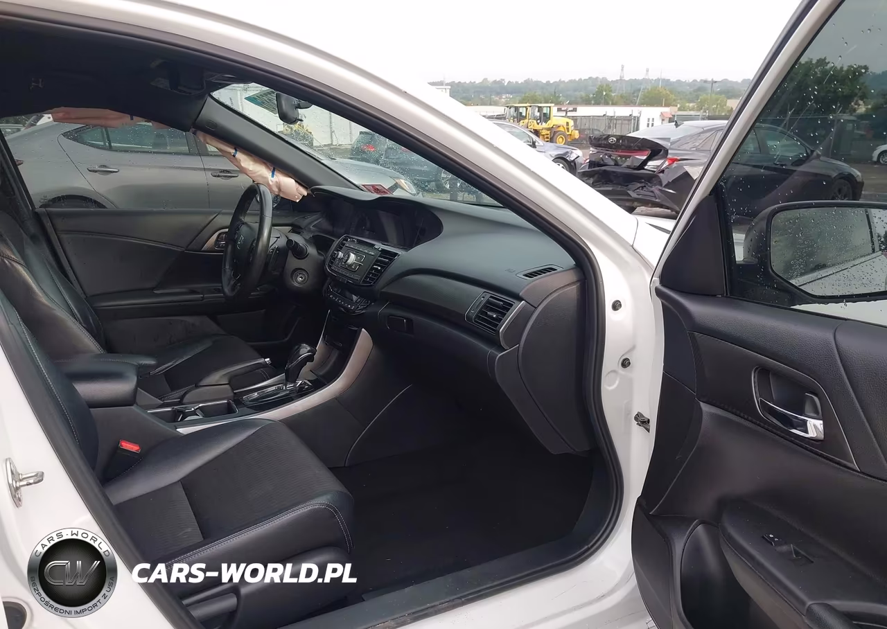 2016 Honda Accord Sport VIN:1HGCR2F50GA141061 - 5