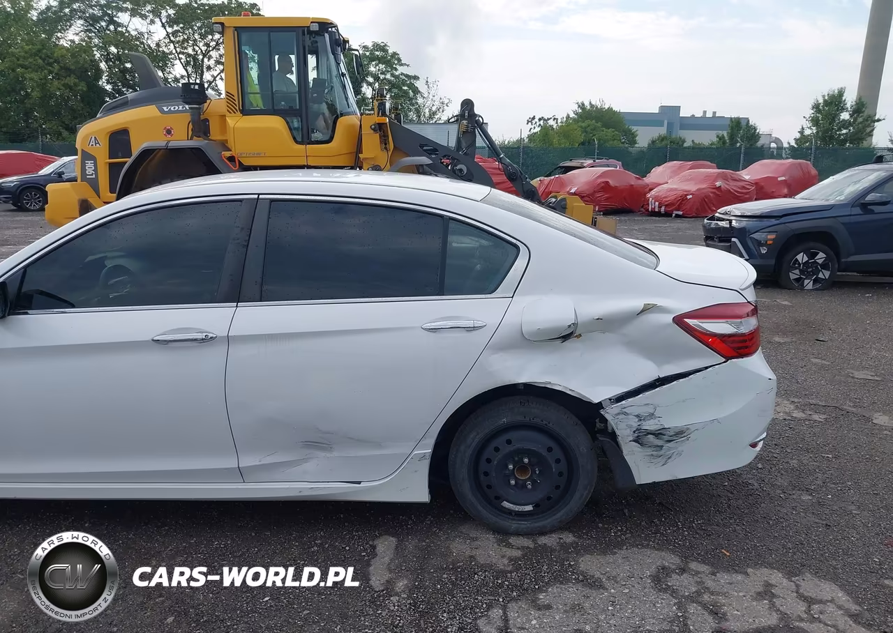 2016 Honda Accord Sport VIN:1HGCR2F50GA141061 - 6