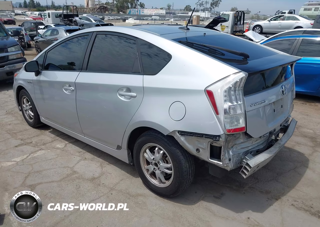 2010 Toyota Prius Iv VIN:JTDKN3DU2A0239589 - 3