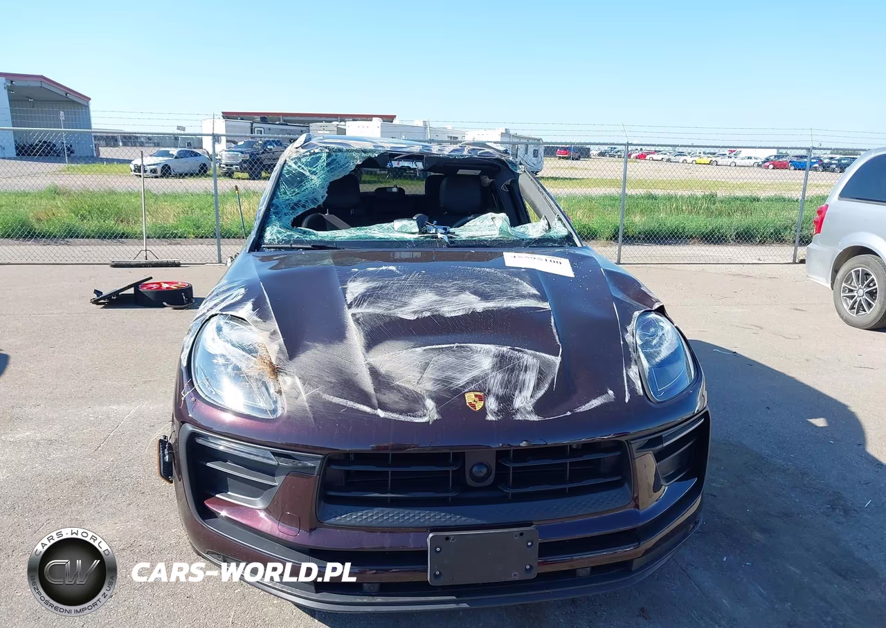 2024 Porsche Macan T VIN:WP1AA2A53RLB19016 - 13