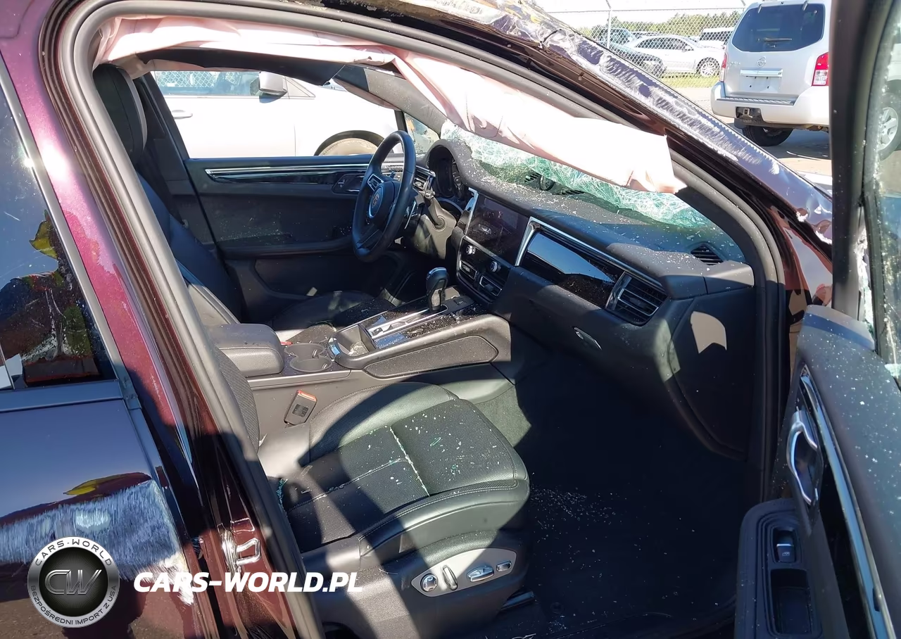 2024 Porsche Macan T VIN:WP1AA2A53RLB19016 - 5