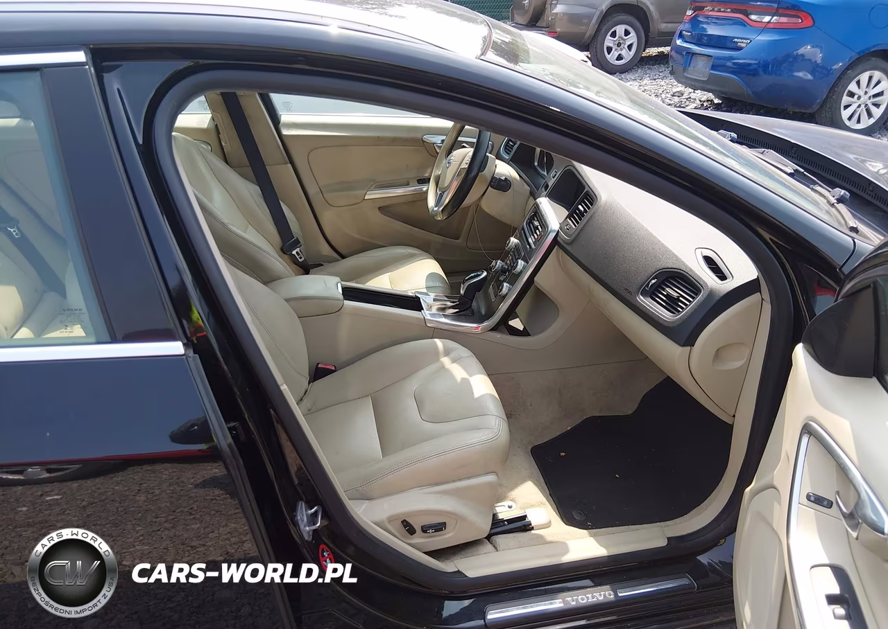 2016 Volvo V60 T5 Drive-E Premier VIN:YV140MEK9G1292930 - 5