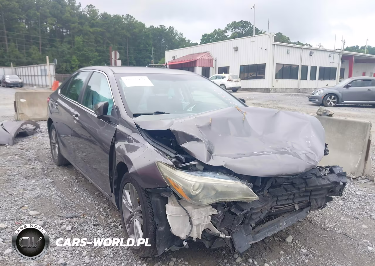 2016 Toyota Camry Se – zdjęcie 1 z 16