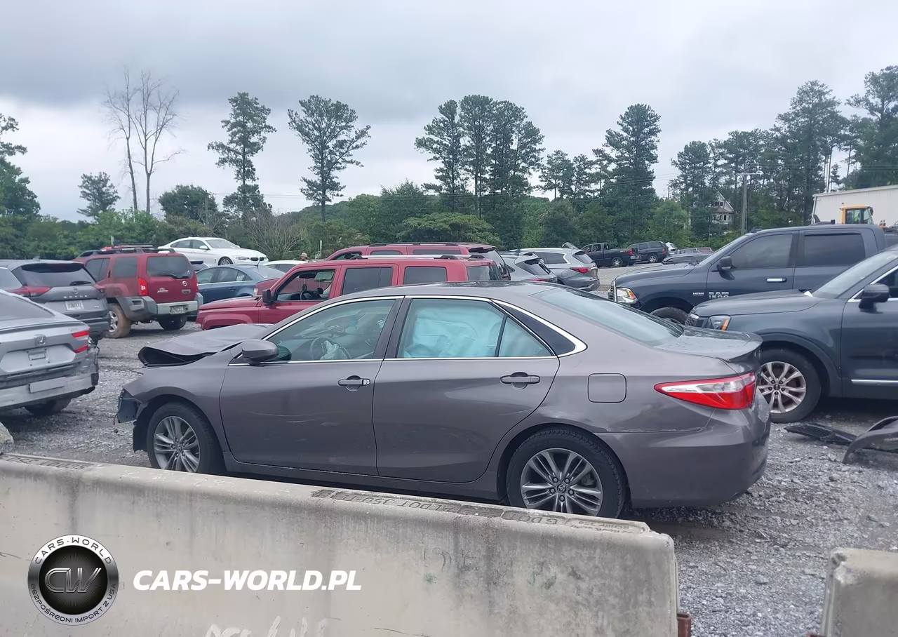 2016 Toyota Camry Se VIN:4T1BF1FK5GU213126 - 14