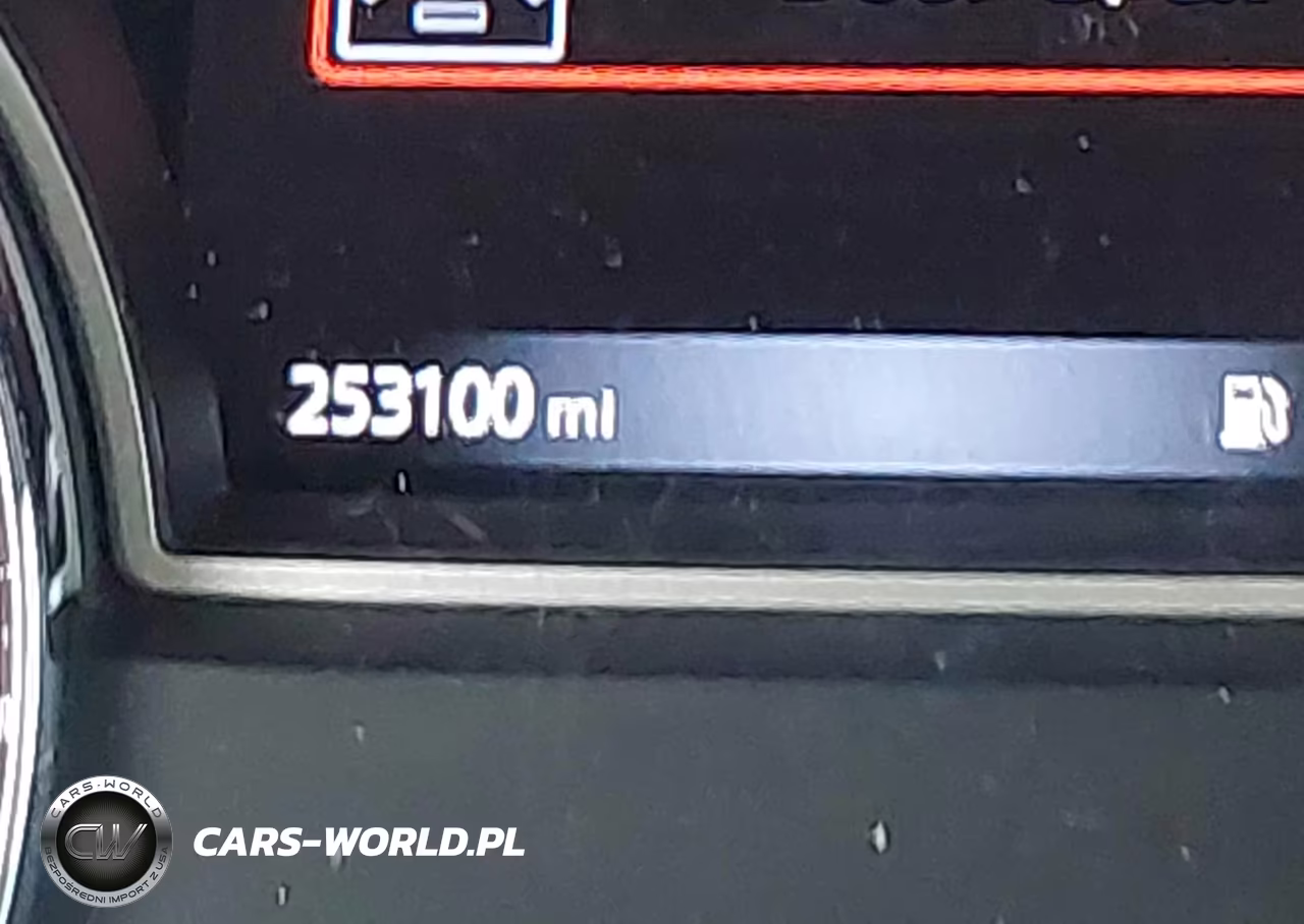 2017 Nissan Pathfinder Platinum-S-Sl-Sv VIN:5N1DR2MM3HC606138 - 7