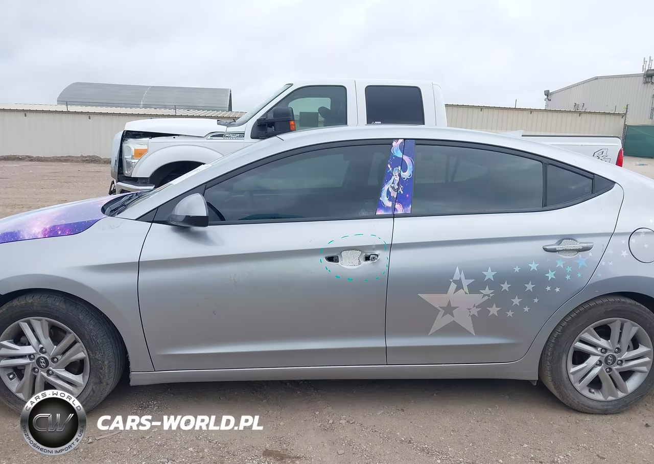 2020 Hyundai Elantra Sel VIN:5NPD84LF4LH607723 - 14