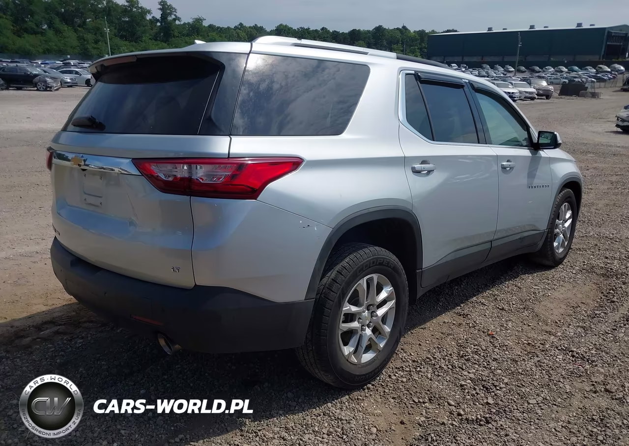 2018 Chevrolet Traverse Lt Cloth VIN:1GNEVGKW7JJ247102 - 4