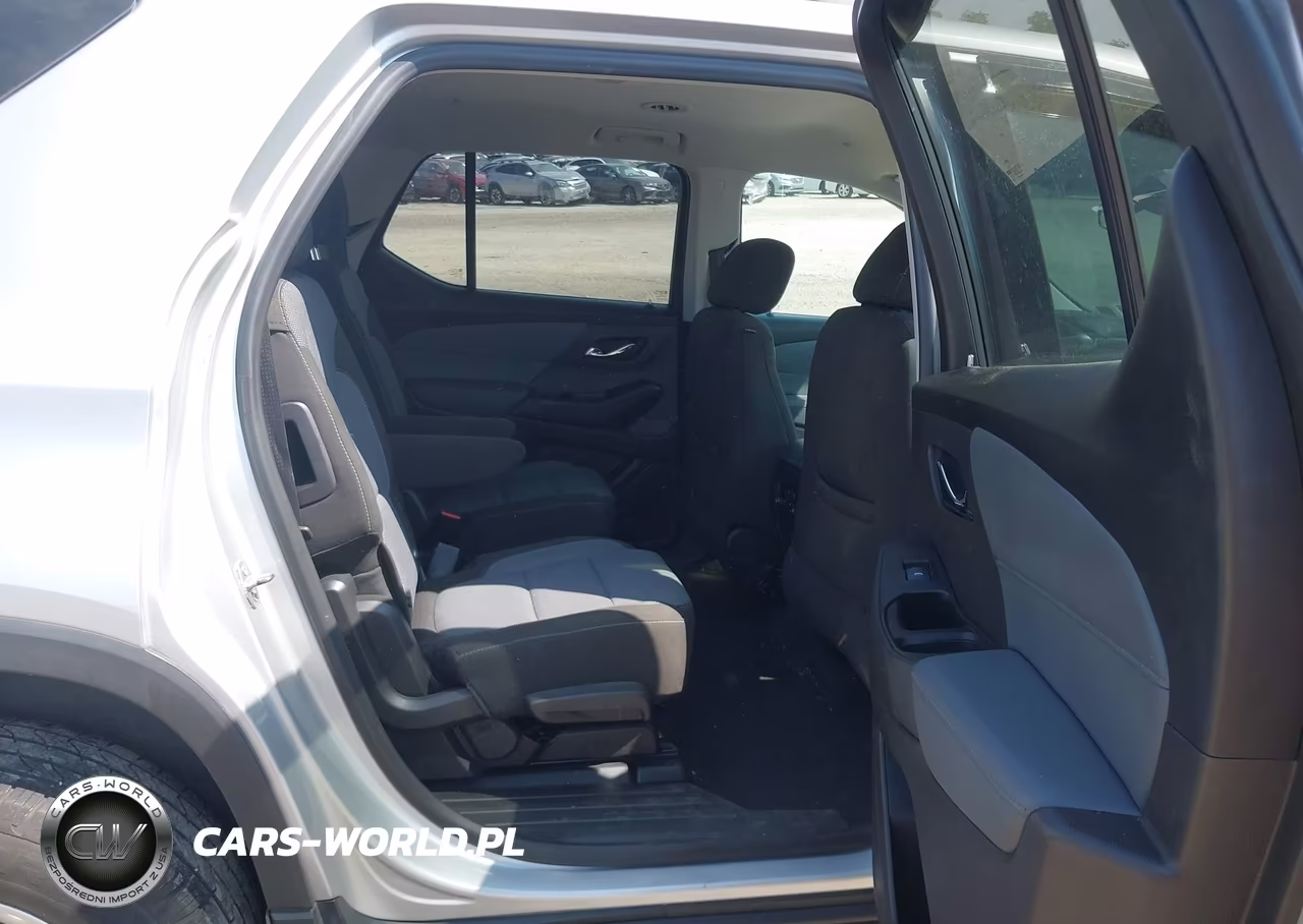 2018 Chevrolet Traverse Lt Cloth VIN:1GNEVGKW7JJ247102 - 8