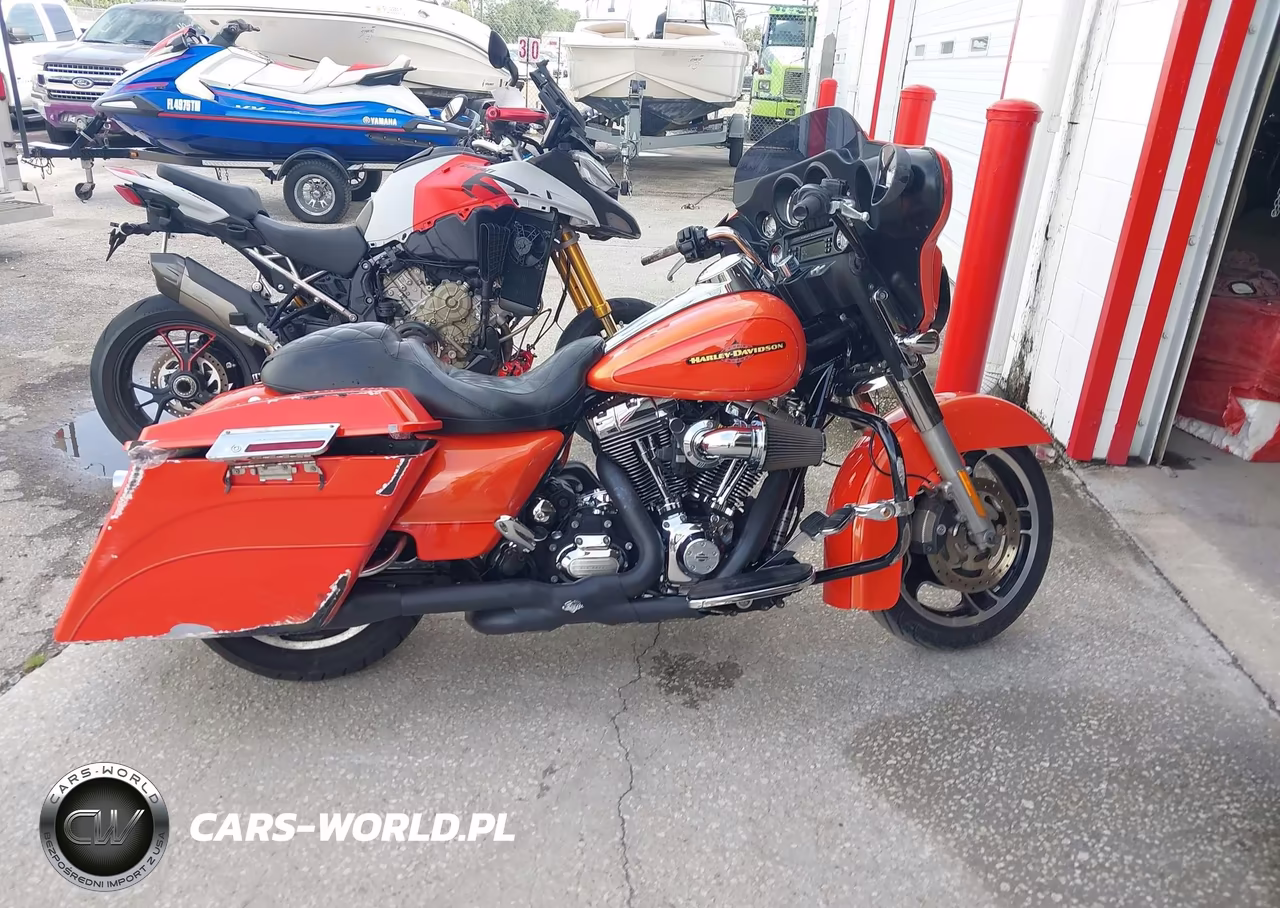 2012 Harley-Davidson Flhx Street Glide VIN:1HD1KBM15CB641729 - 12