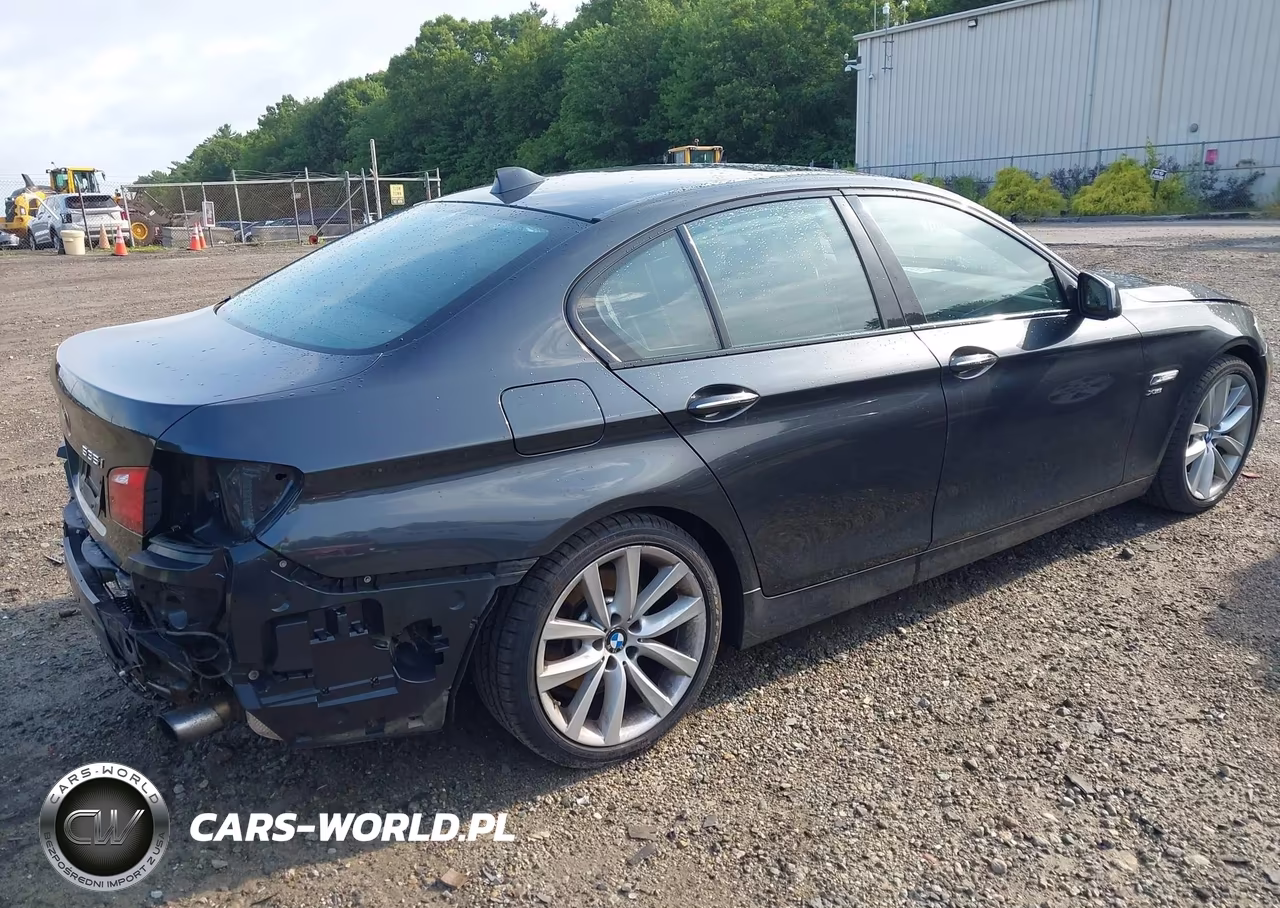 2012 BMW 535I xDrive VIN:WBAFU7C58CDU60693 - 4