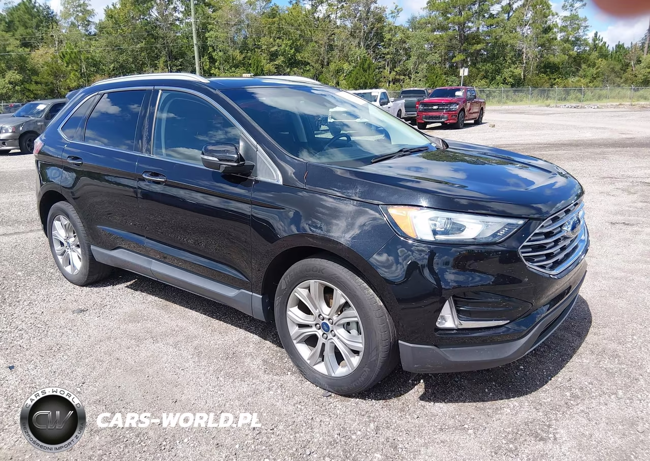 2019 Ford Edge Titanium