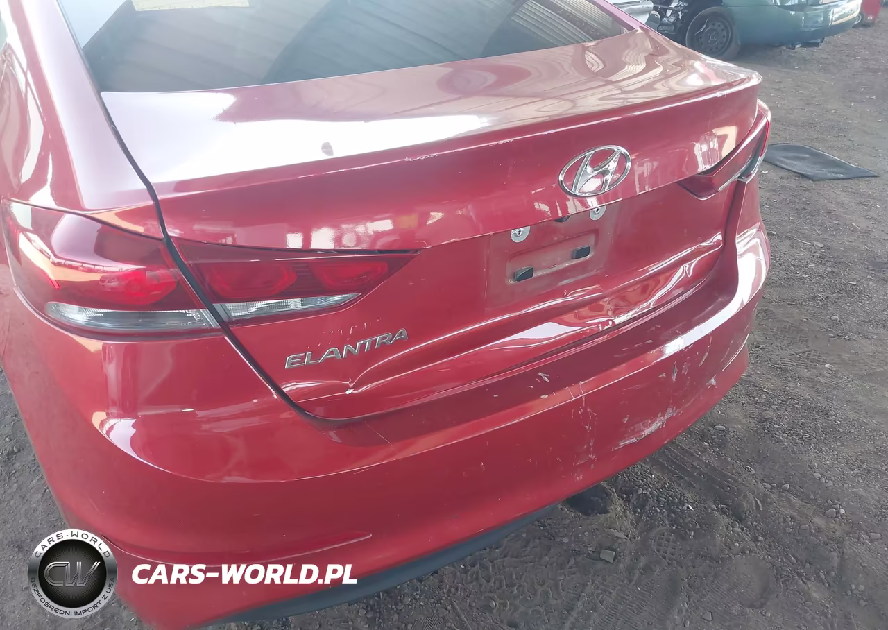 2018 Hyundai Elantra Sel VIN:5NPD84LF9JH394121 - 6