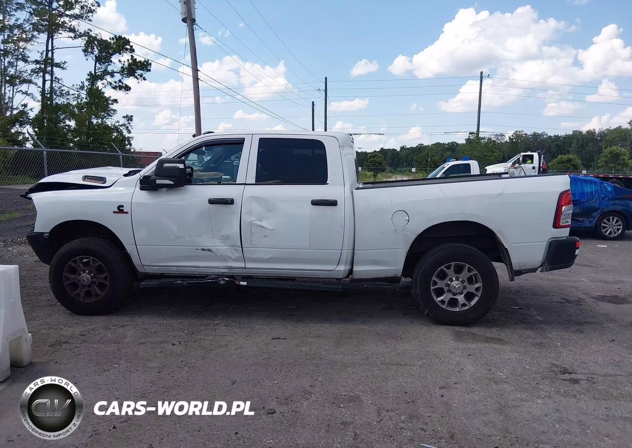 2023 Ram 3500 Tradesman 4X4 6'4 Box VIN:3C63R3CL1PG646042 - 19