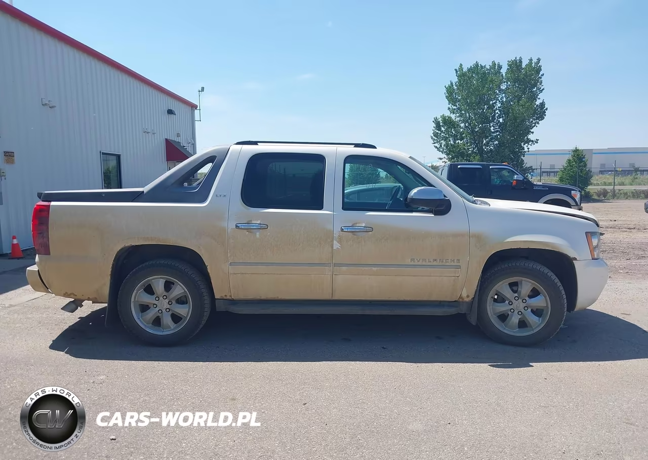 2010 Chevrolet Avalanche 1500 Ltz VIN:3GNVKGE04AG285596 - 13