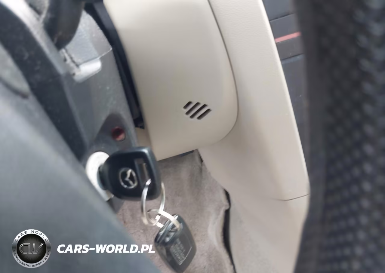 2006 Mazda Mazda3 I Touring VIN:JM1BK12F861463744 - 11
