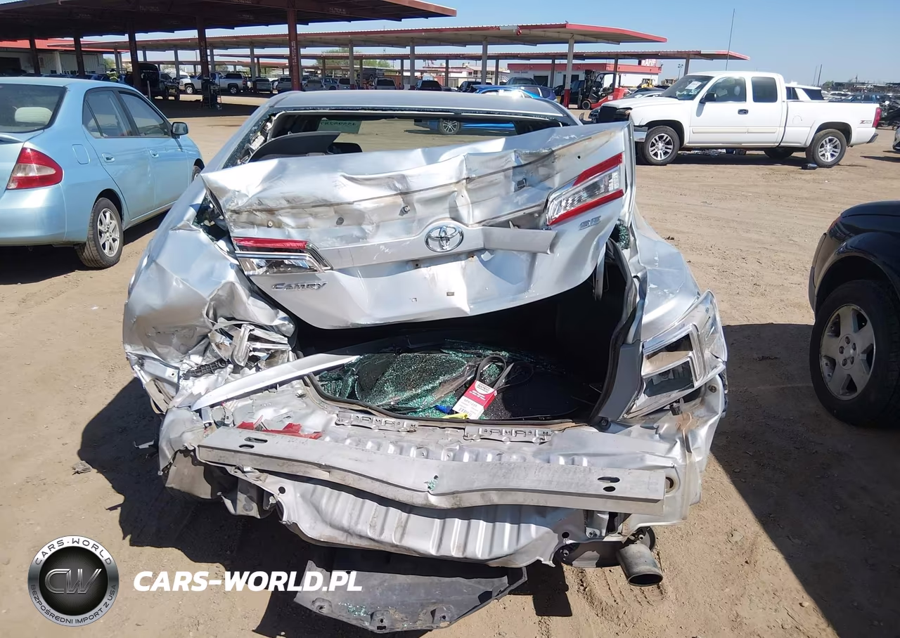 2013 Toyota Camry Se VIN:4T1BF1FKXDU286102 - 16