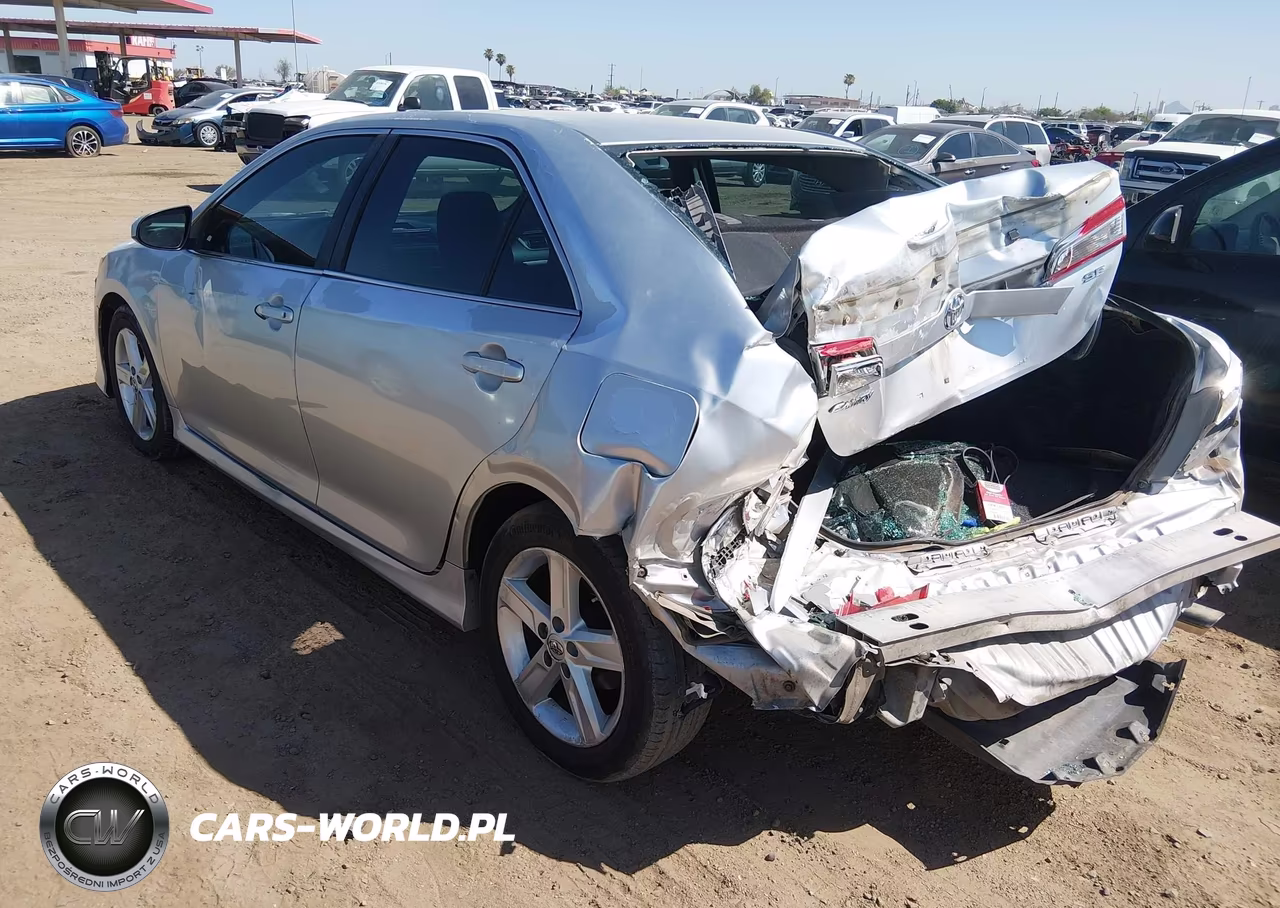 2013 Toyota Camry Se VIN:4T1BF1FKXDU286102 - 3